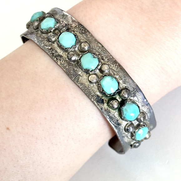 Vintage 925 Sterling Silver Turquoise Native American Etched Cuff Bracelet 6.5" - Picture 11 of 11